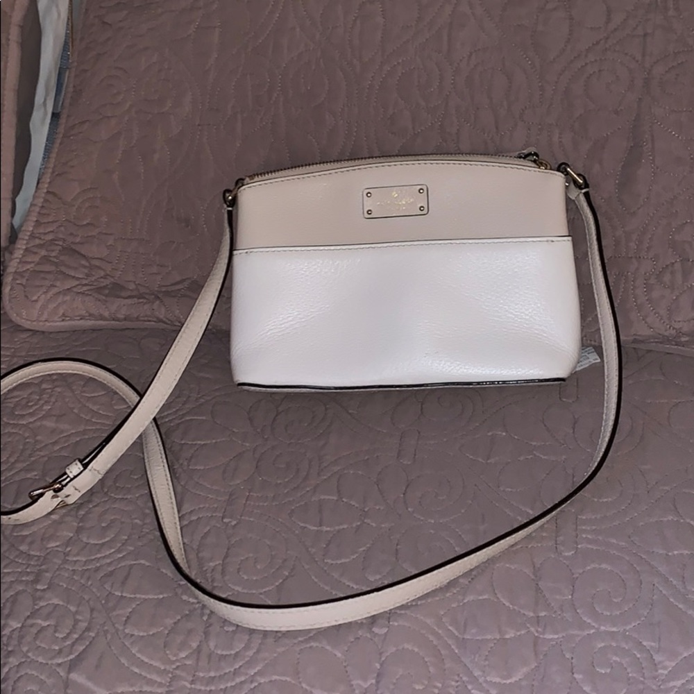 Kate Spade Cross  Body ♠️